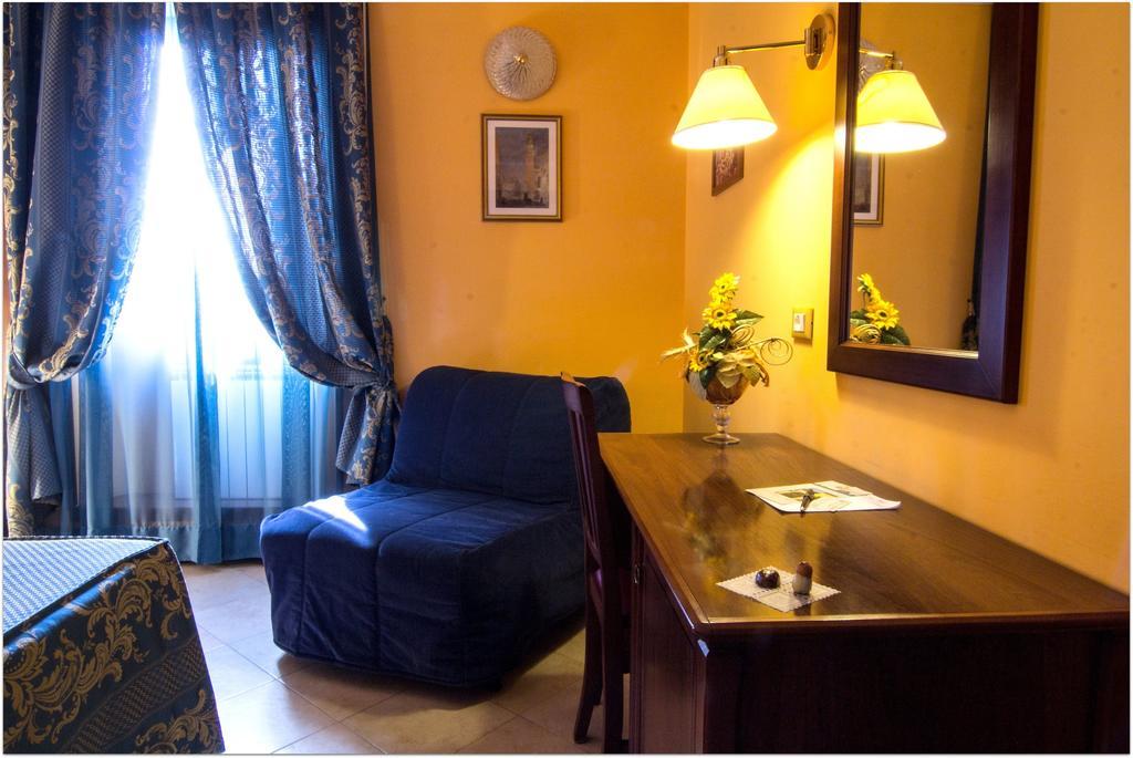 B&B Degli Amici Ciampino Bagian luar foto